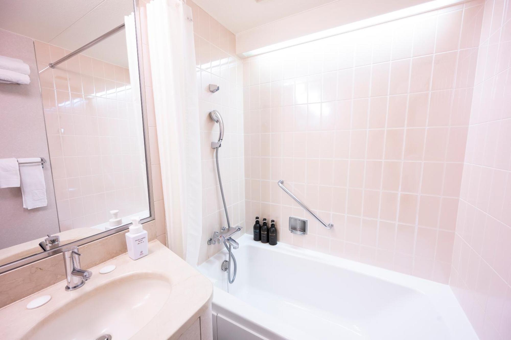 Tokyo Prince Hotel Dış mekan fotoğraf